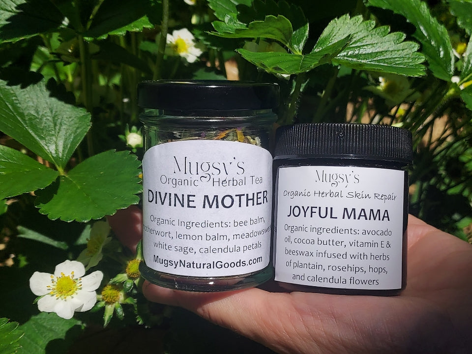 DIVINE MOTHER set w/ facial oil, tea and herbal sachet